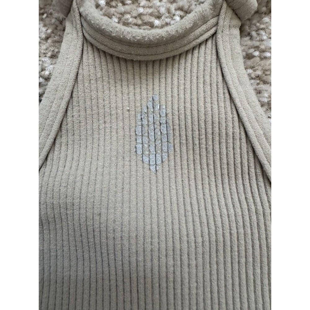 Free People Movement Happiness Runs Tank XS/S Beige Ribbed Crop Racerback Gym - Picture 4 of 4
